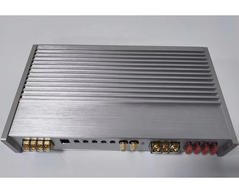 Автомобильный усилитель XT2000 – обзор и цена Class D Amplifier