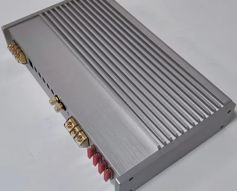 Автомобильный усилитель XT2000 – обзор и цена Class D Amplifier